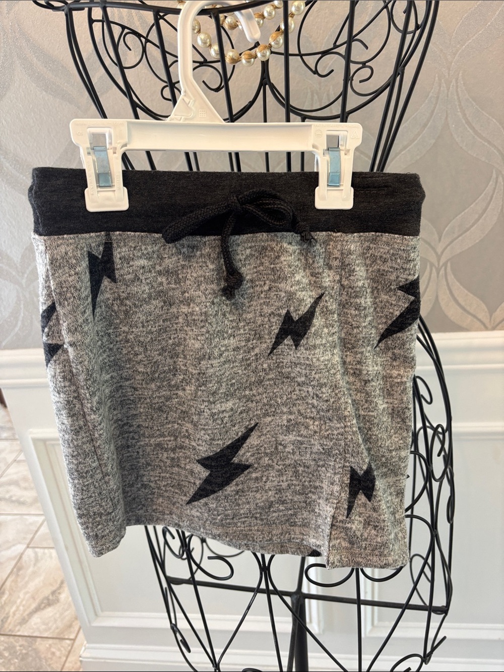 T2 Love Gray Knit Skirt with Black Lightning Motif